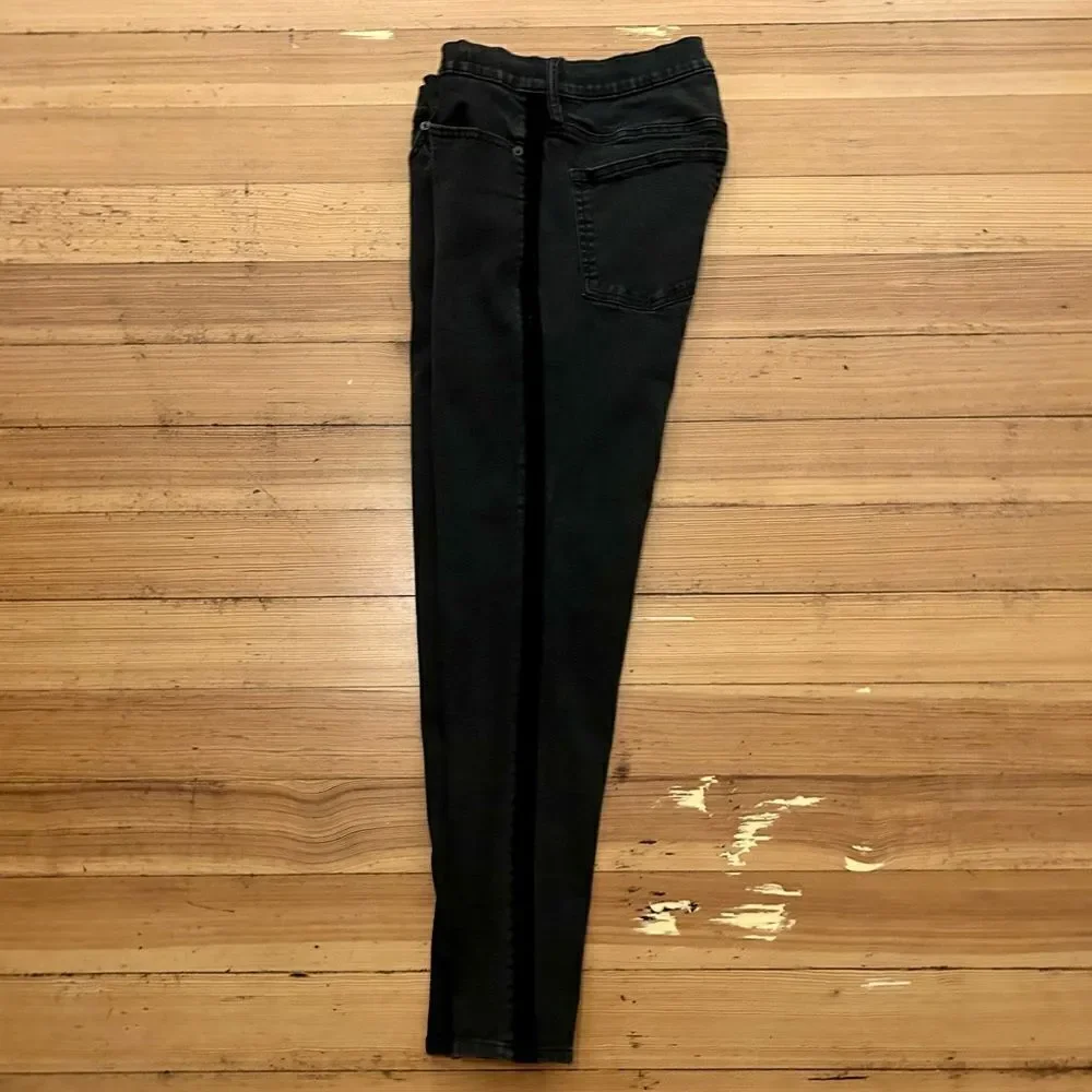 J. Crew 9” high rise skinny jeans velvet tux stripe. Size 31.